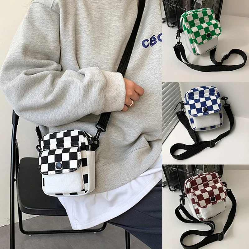 

Checkered Crossbody Bag Mini Square Design Student Canvas Shoulder Bag with Adjustable Shoulder Straps for Daily Travel
