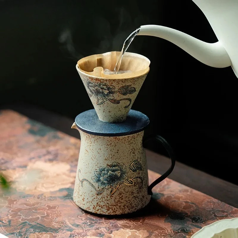 

Blue And White Flint Red Coffee Cone Shape Drip Gold Drawing Peony Flower Hand Brewing Coffee Dripper Filter Funnel Barista Mugs