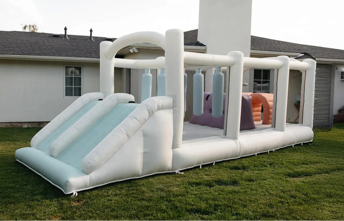 บ้านลมเป่าลมขนาด 6.8 เมตร พร้อมสไลเดอร์ สนามเด็กเล่นเป่าลม ปราสาทลมสำหรับงานวันเกิด งานแต่งงาน