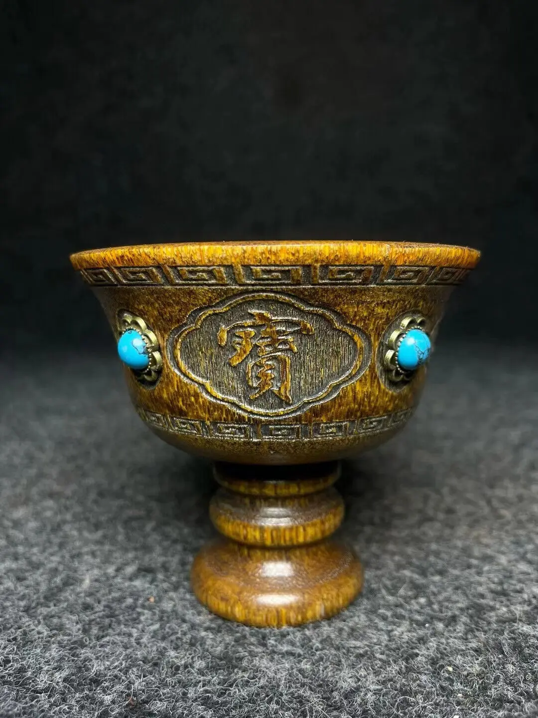 Collection Natural Horn Cup Inlaid with Turquoise Collectible Ancient Cup