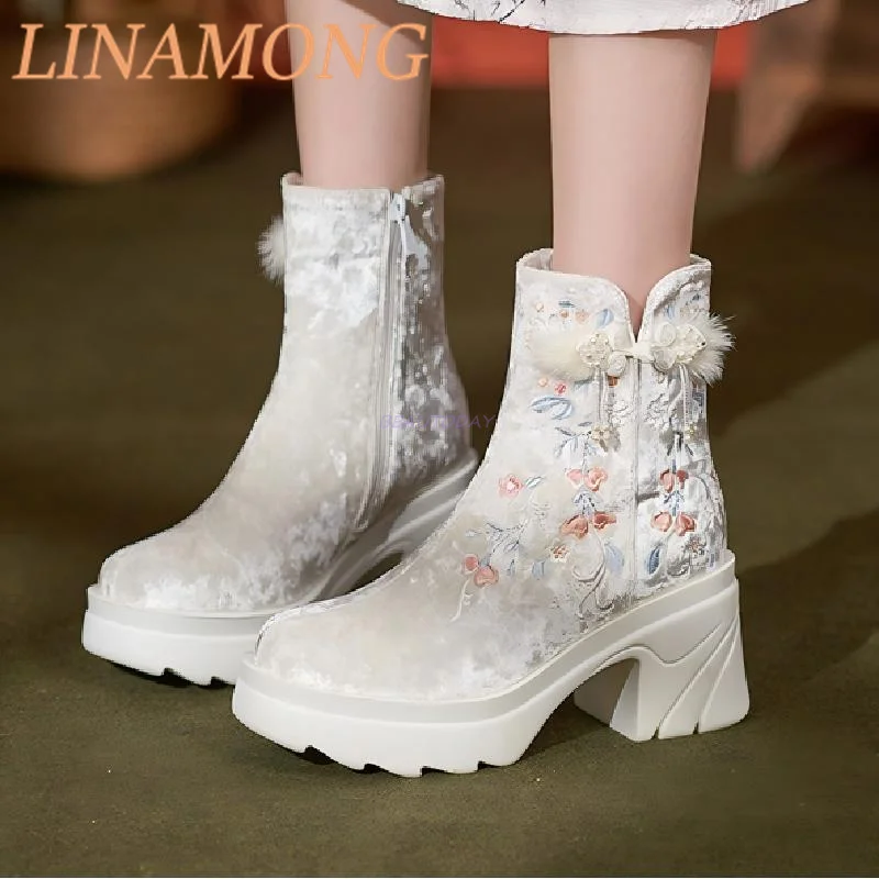 Hanfu Boots New Style Fairy Style Chinese Ethnic Style Ancient Style Slimming and Velvet White Sponge Bottom Short Boots