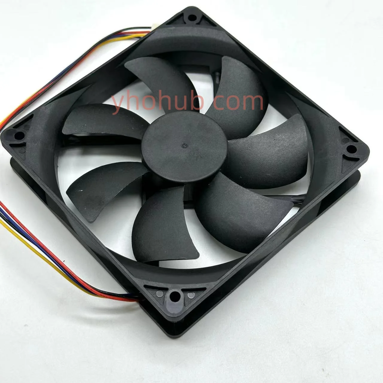 SUNON MFC0251V3-Q01U-S99 DC 12V 1.68W 120x120x25mm 4-Wire Server Cooling Fan