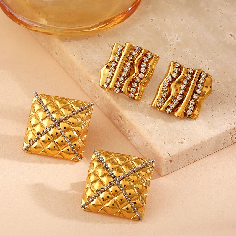 Loe| Stainless Steel Geometric Earrings Women. Inlaid Zircon. Vintage Charms Stud. Fashion 2024
