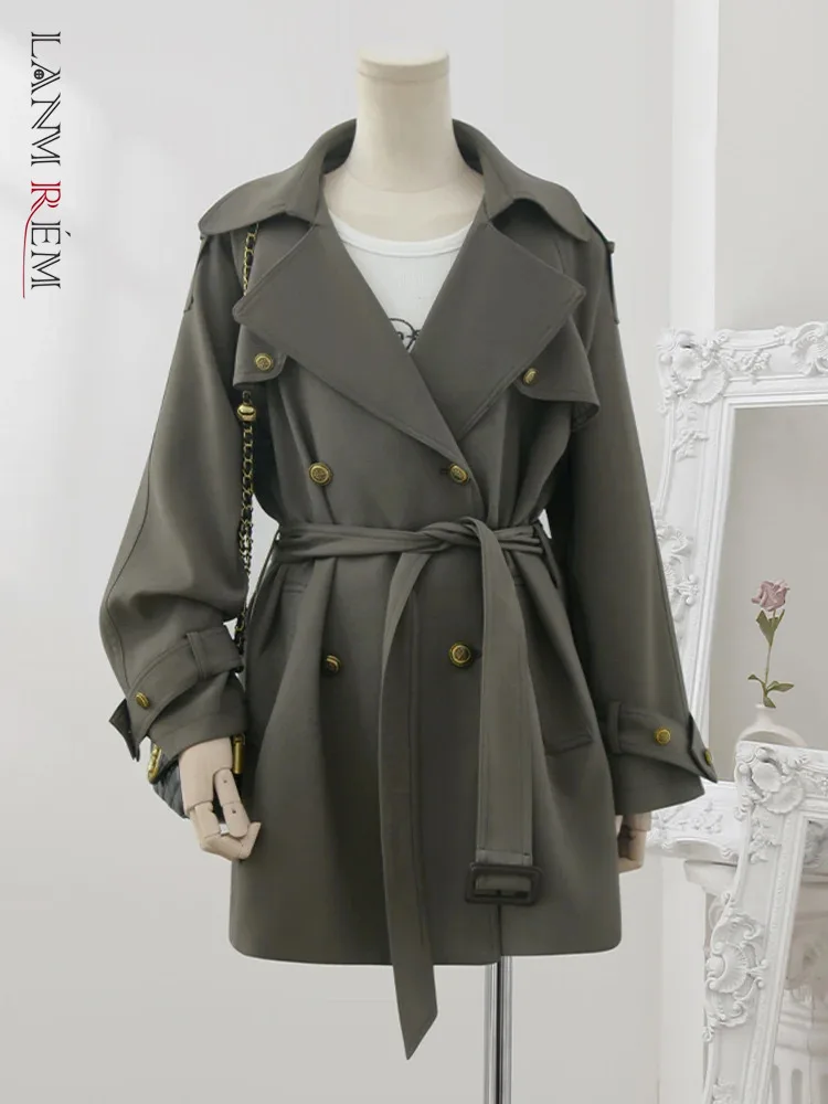 

LANMREM Korean Style Gray Short Windbreaker Lapel Belt Gathered Waist Double Breasted Trench Coat 2024 Spring New 32C632