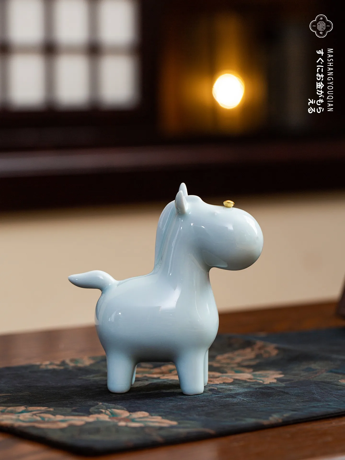 

Jingdezhen Ceramic Figurine Office Desk Decorations Wealth Attracting Birthday Gift Living Room Decor Original Design
