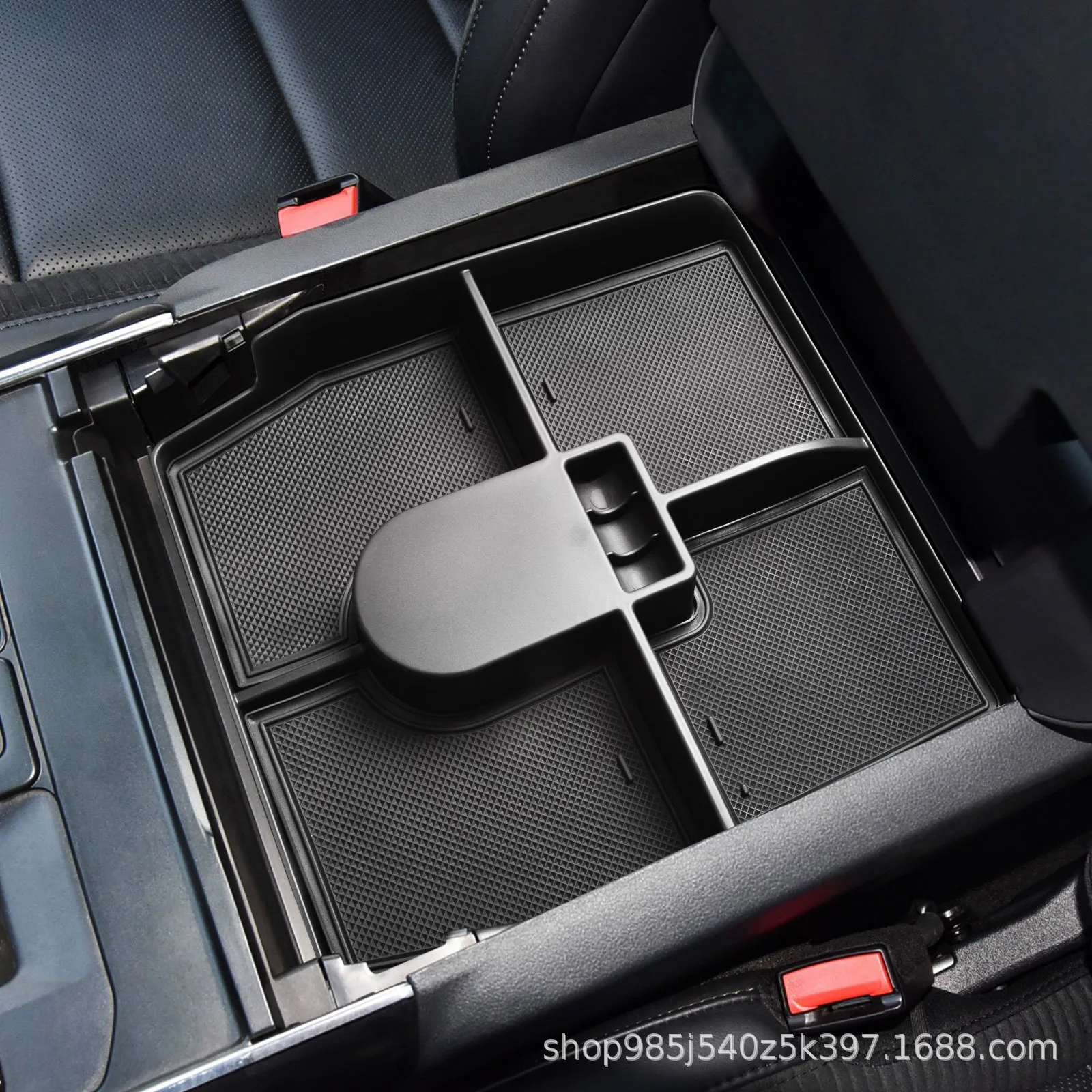 

Suitable for 15-23 models of Ford F150 armrest box storage box Ford Raptor modified central storage with lock