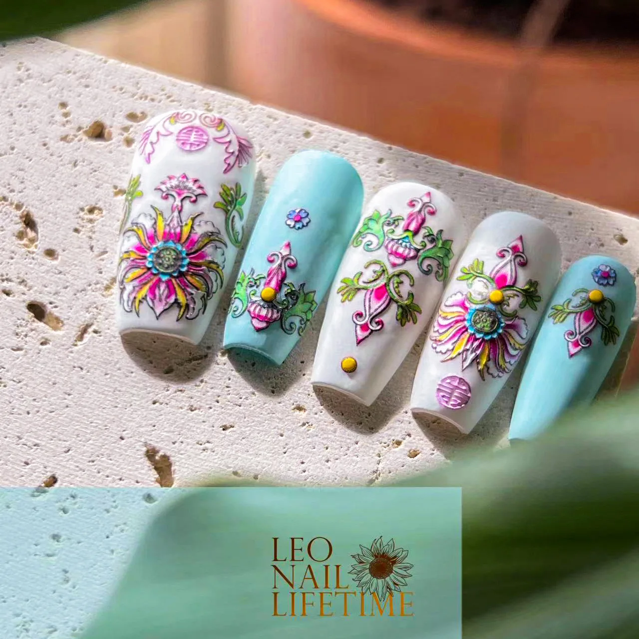 5D Realistic Relief Retro Colorful Bohemia Vine Flowers Floral Totem Pattern Adhesive Nail Art Stickers Decals Manicure Charms