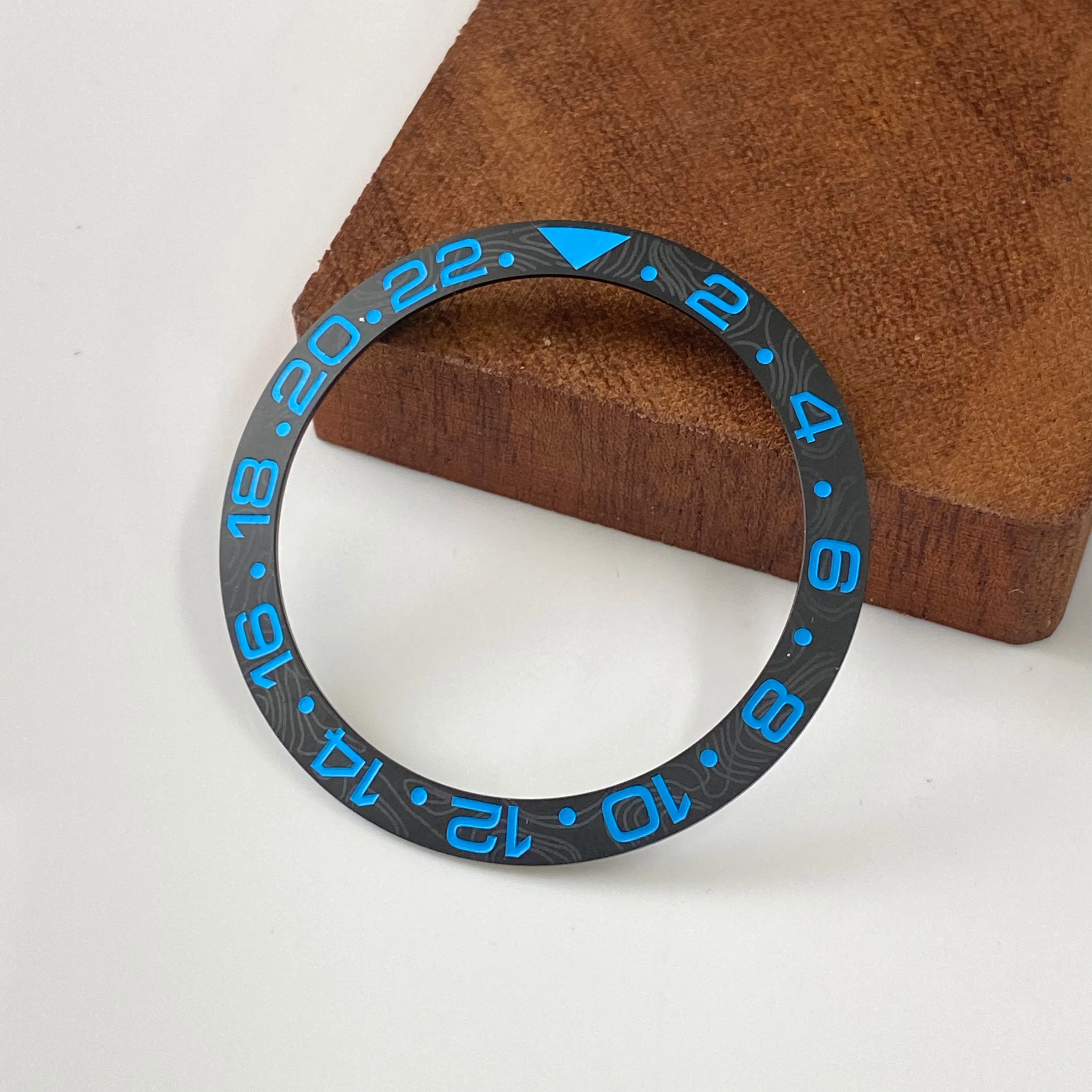 إطار 38 مم من ألياف الكربون بتصميم نمط مادة السيراميك إطار أزرق الانارة 40 مم استبدال ملحقات علبة الساعة