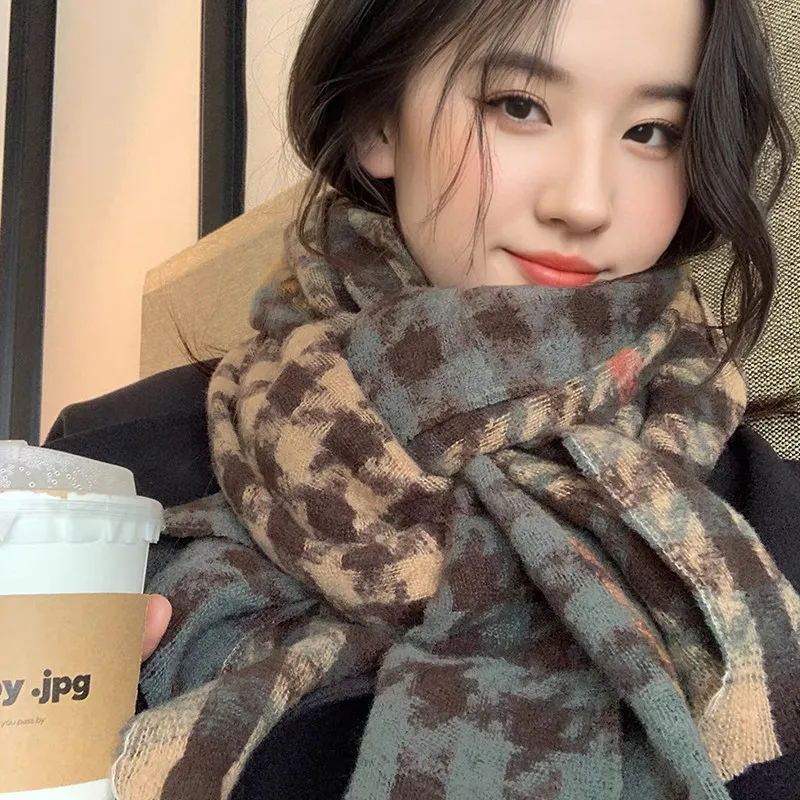 azmuou-camere-echarpe-femmes-hiver-nouveau-plaid-couple-foulards-polyvalent-haut-de-gamme-sentiment-poincon-coreen-sle-gland-chaleur