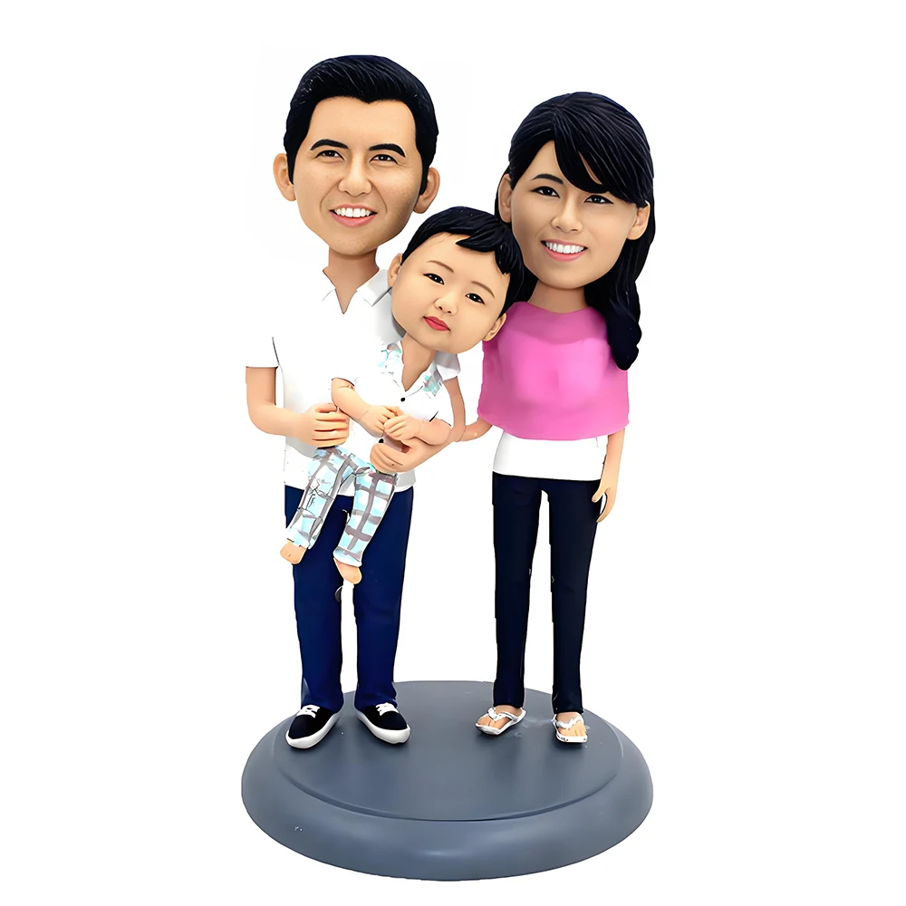 Handmade Custom Family Bobblehead Personalized Figurines for 3 People from Photo,Customized Sculpting Bobble Head Figures