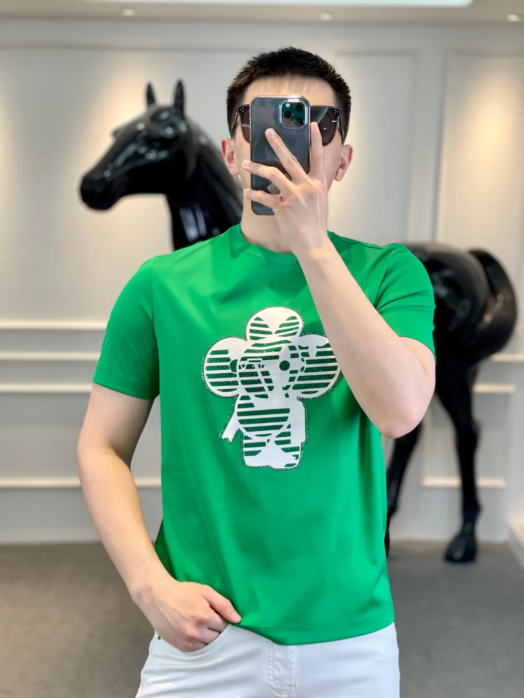 

Летняя новая модная мужская футболка из ледяного шелка с коротким рукавом, круглым вырезом, принтом в виде ромбов, молодежная повседневная, из смесового хлопка