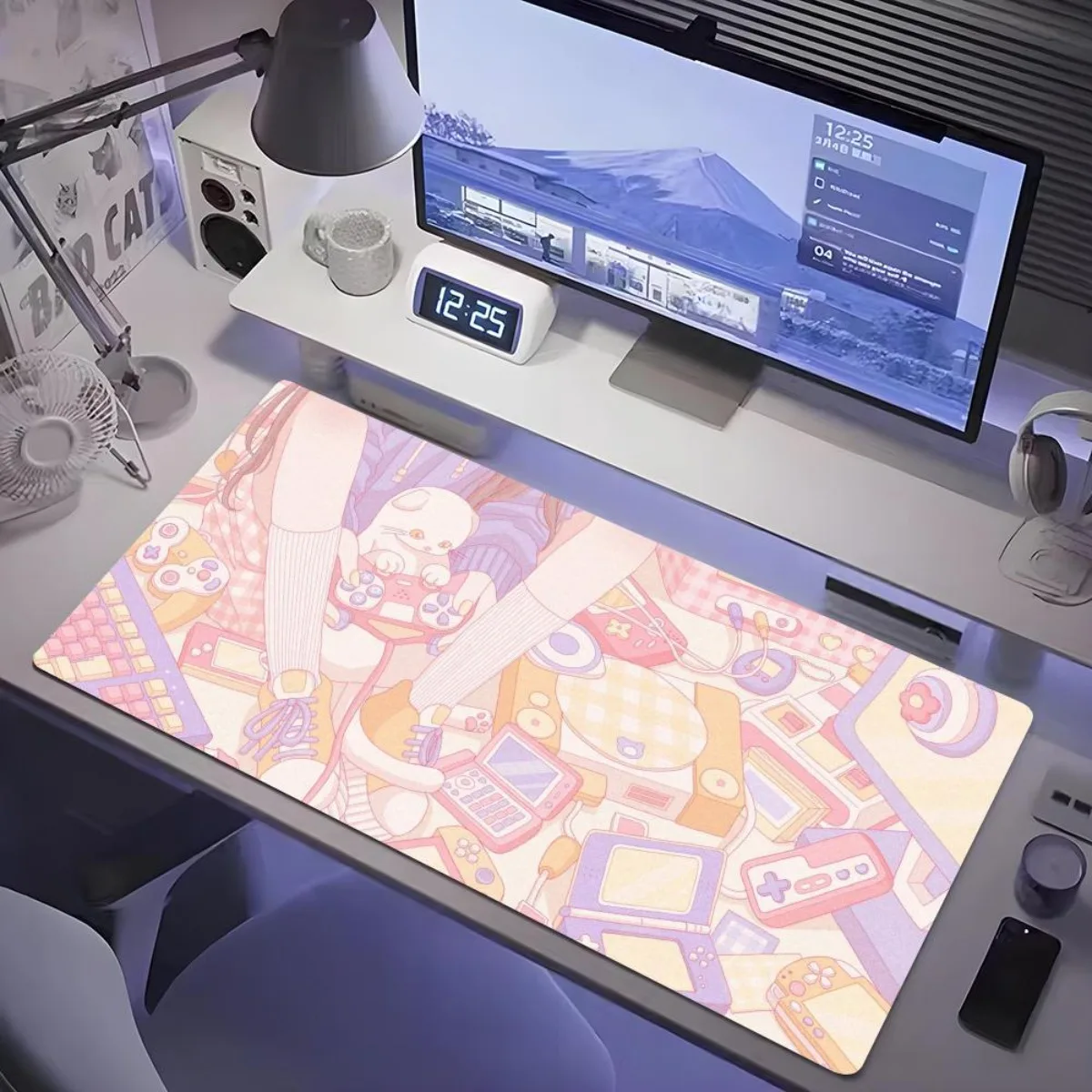 Cute Cat Theme Rubber Gaming Mouse Pad Retro Video Game Extended Non-Slip Desk Mat