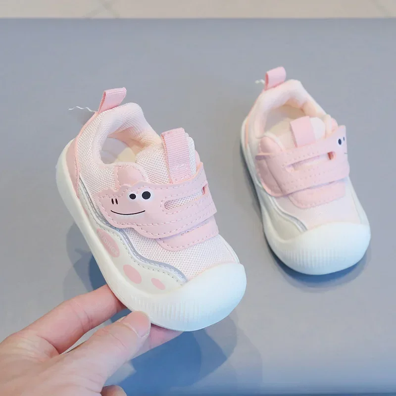 Kids Casual Shoes with Cute Dinosaur Boys Girls Walking Shoes Toes Capped Anti-kick 2025 New Fashion Baby Running Shoes Non-slip