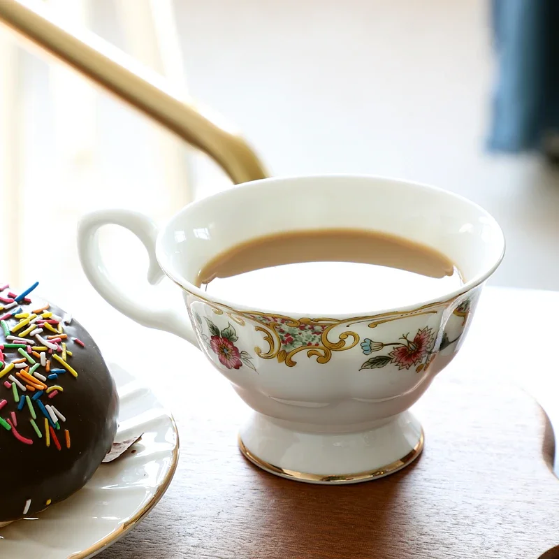 Light luxury Coffee Cup and Saucer Set Bone china Hand drawn gold Simple European Coffee Cup English Ceramic Afternoon Tea set