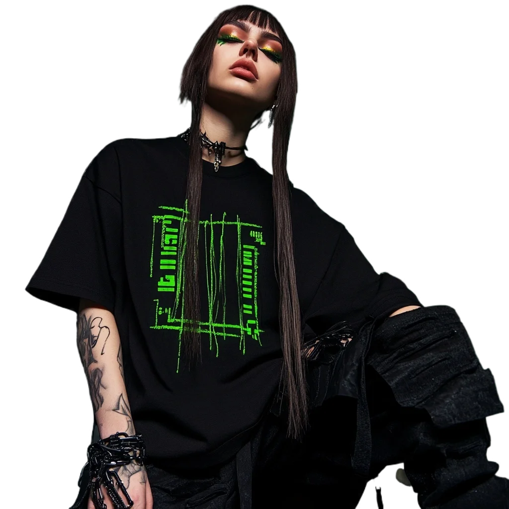 

Простая черная футболка с короткими рукавами и токсичным зеленым текстовым принтом на лето 2025 года Y2K, повседневная уличная одежда для пар