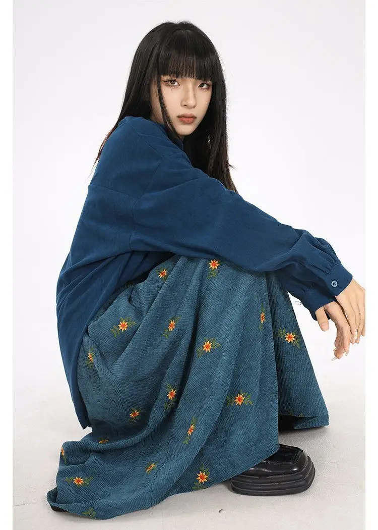 Retro Corduroy Embroidered A-Line Midi Skirt Women's Autumn Winter Floral Design Forest System High Waist Loose Fit Pure Color