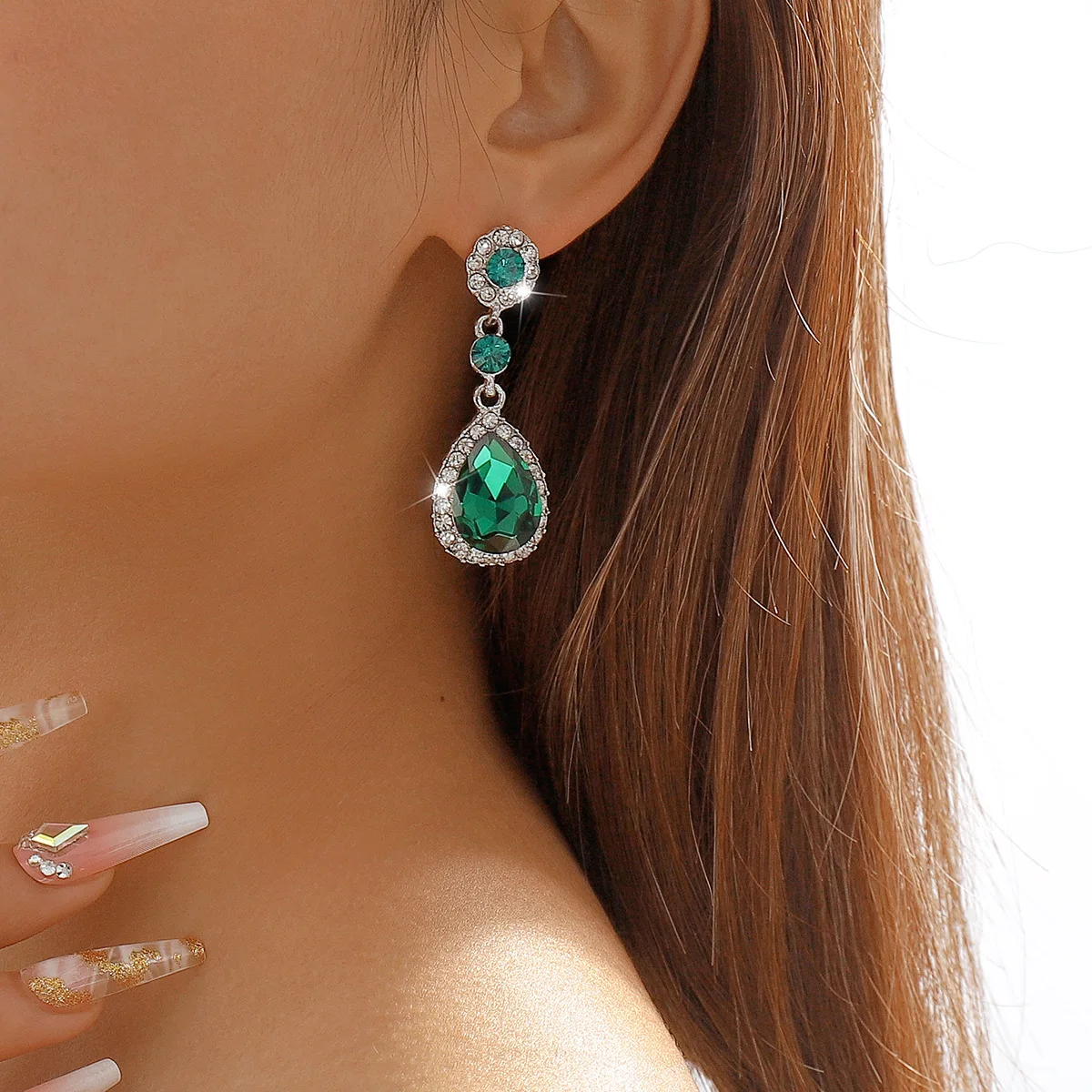 Korean Green Crystal Stone Drop Earrings for Women Trendy Rhinestone Geometric Tassel Dangle Earring Girl Party Fashion Jewelry