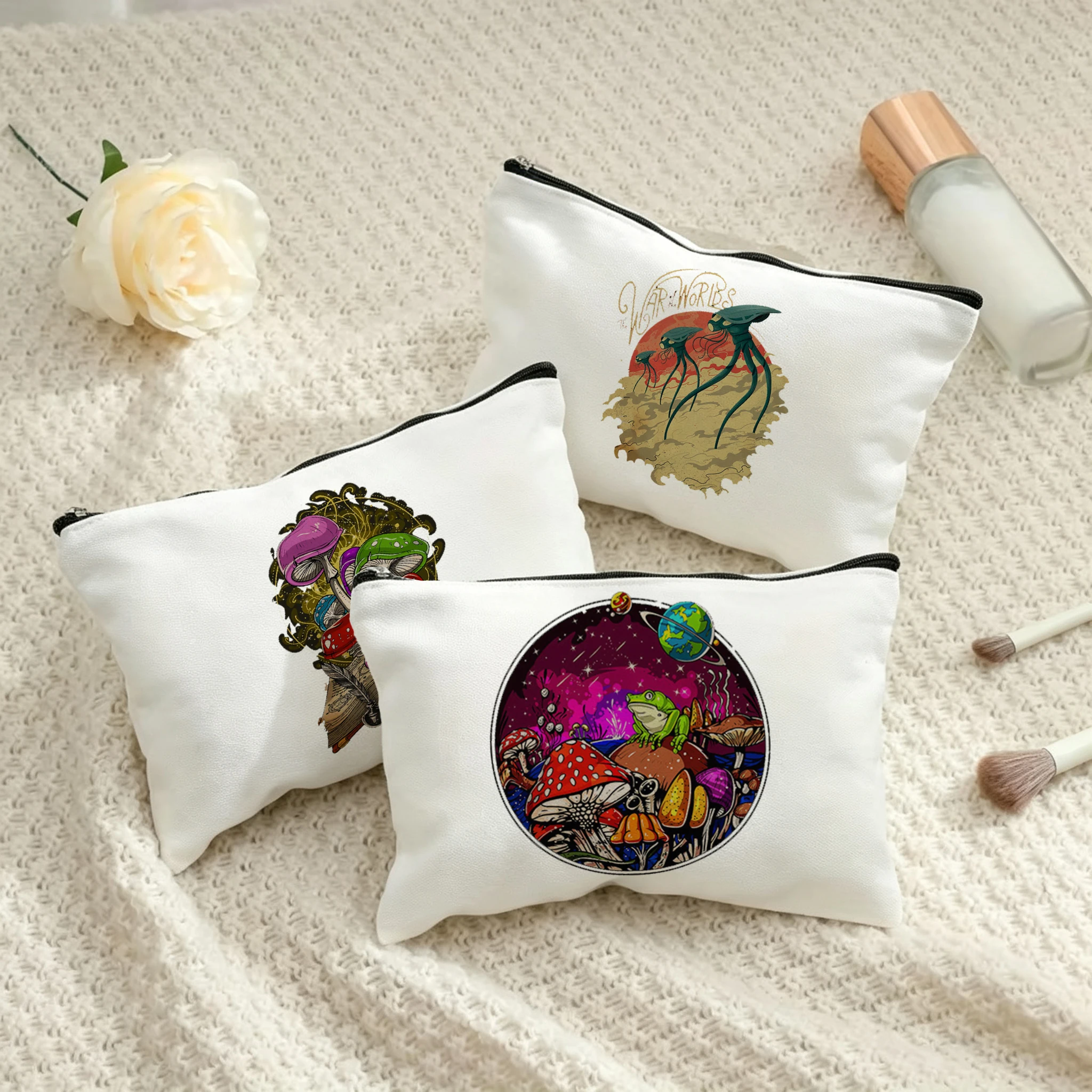 Bolsa de Maquillaje de Lona con Diseño de Hongos, Estuche Cosmético Psicodélico Hippie Trippy con Cierre, Organizador de Artículos de Aseo Portátil para Mujeres y Niñas