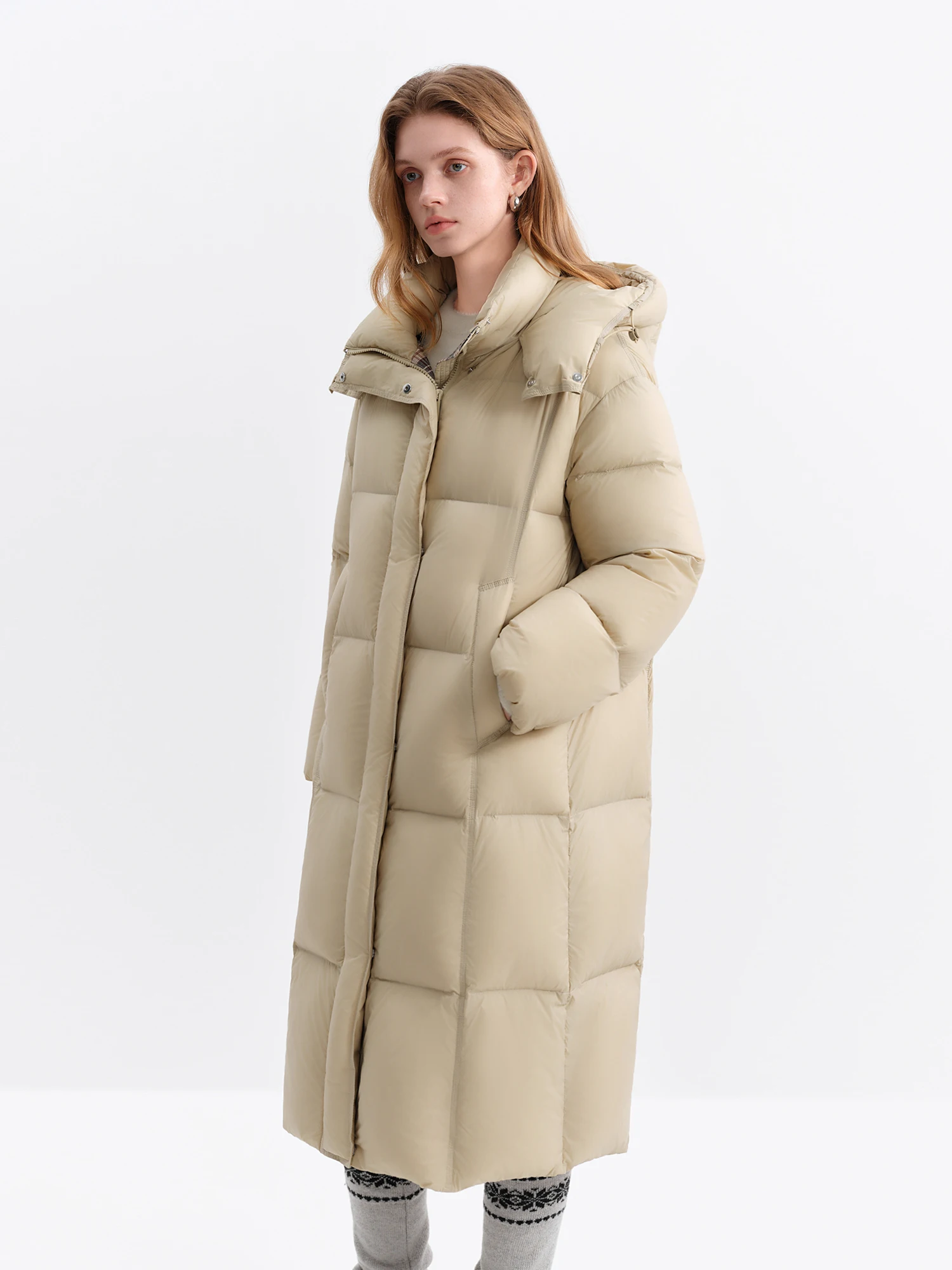FSLE Winter 2025 Jaqueta feminina longa e fofa - Parka com isolamento térmico preenchido com 90% pato branco para conforto casual de inverno