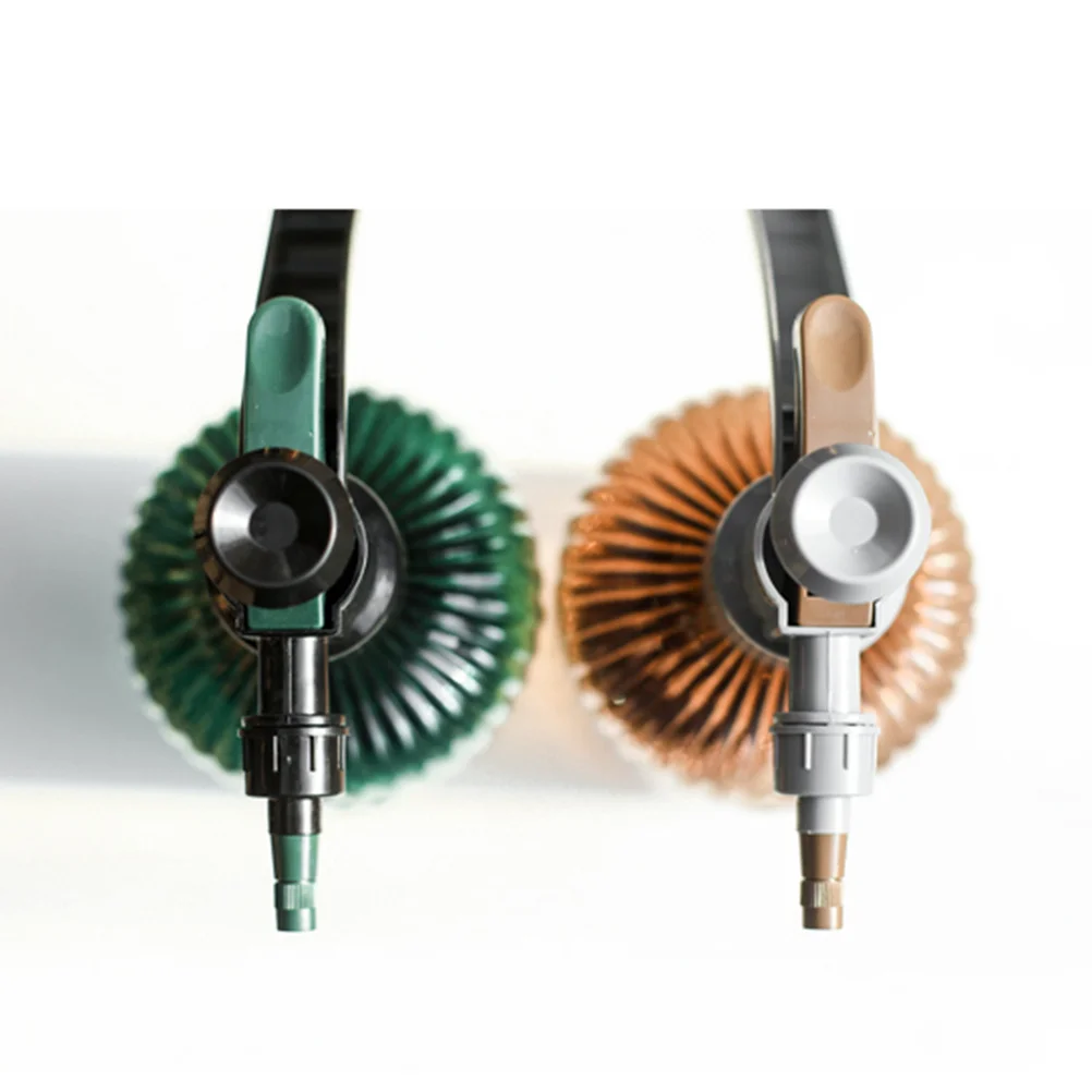 

2L Manual Spray Bottle Air Pressure Sprinkling Can For Gardening Hairdressing Multi-Use Watering Pot Household Office Dorm Salon