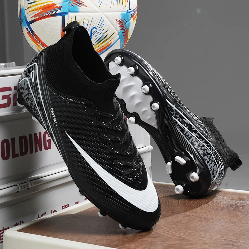 Men's Football Shoes Professional Sports Shoes Men's Long Nail FG Outdoor Sports Cleats Training Shoes Anti Slip Shoes