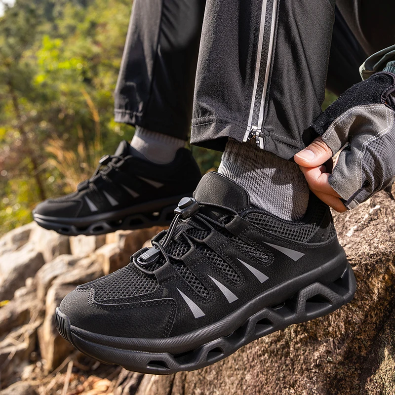 

Men's Hiking Sports Shoes Outdoor Thick Bottom Wear-Resistant Mountain Climbing Shoes Breathable Casual Low Cut Mesh Lined