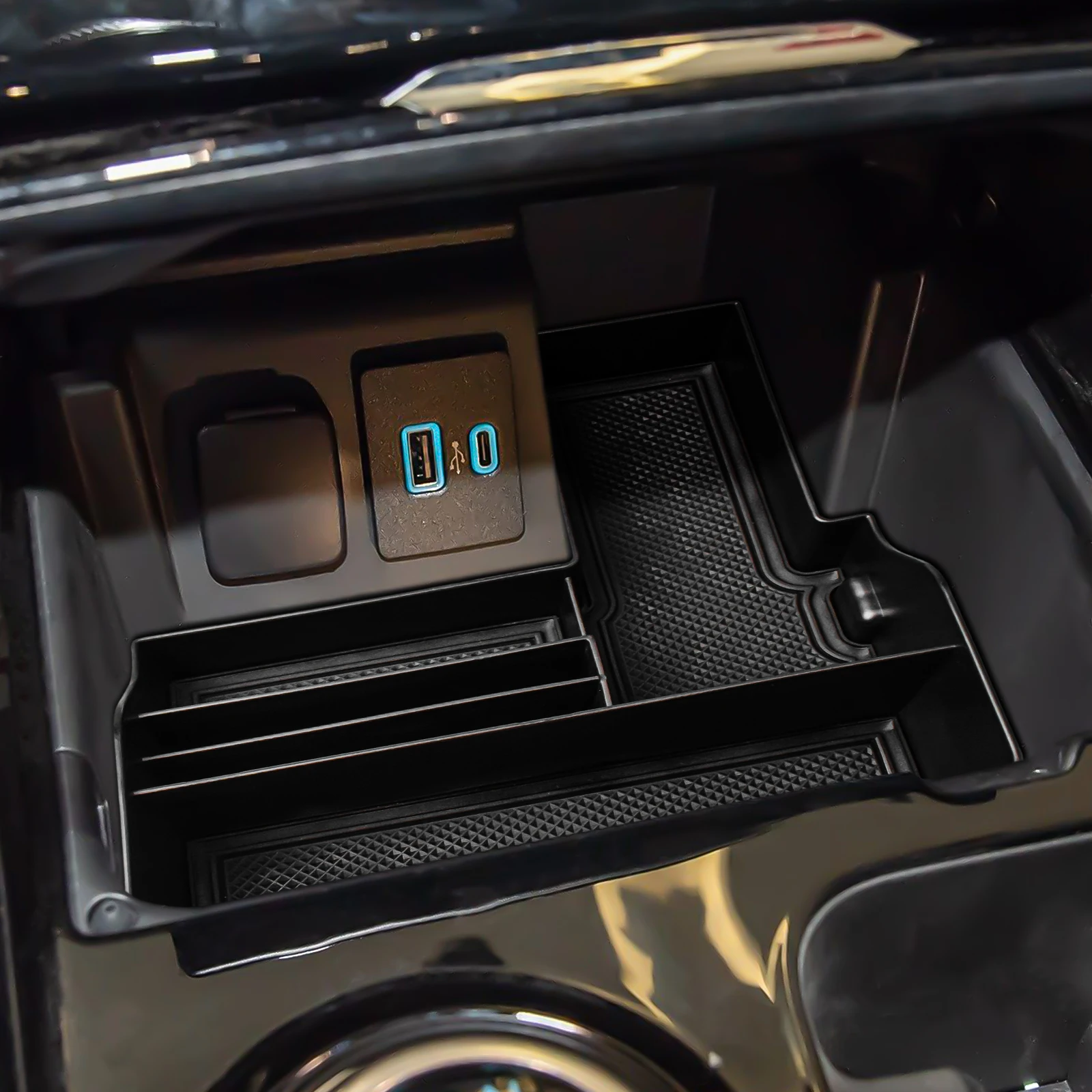 Dla Ford Explorer 2020 2021 2022 2023 2024 Schowek na podłokietnik ABS Organizer konsoli środkowej samochodu Akcesoria Schowek wewnętrzny