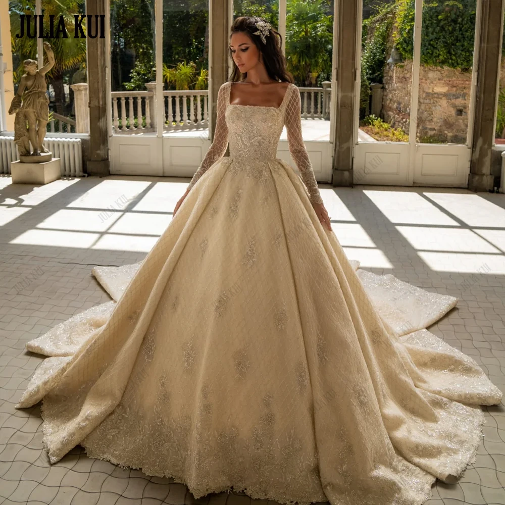 

Julia Kui Square Collar Full Sleeves Ball Gown Wedding Dresses Beading Pearls Embroidery Lace Shiny Bridal Gowns For Brides