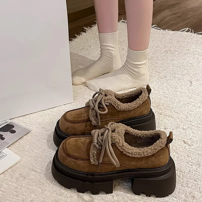 

2025 Winter British Style Women's Suede Shoes | Round Toe & Plush Fleece Lining | Versatile Warm Casual Boots