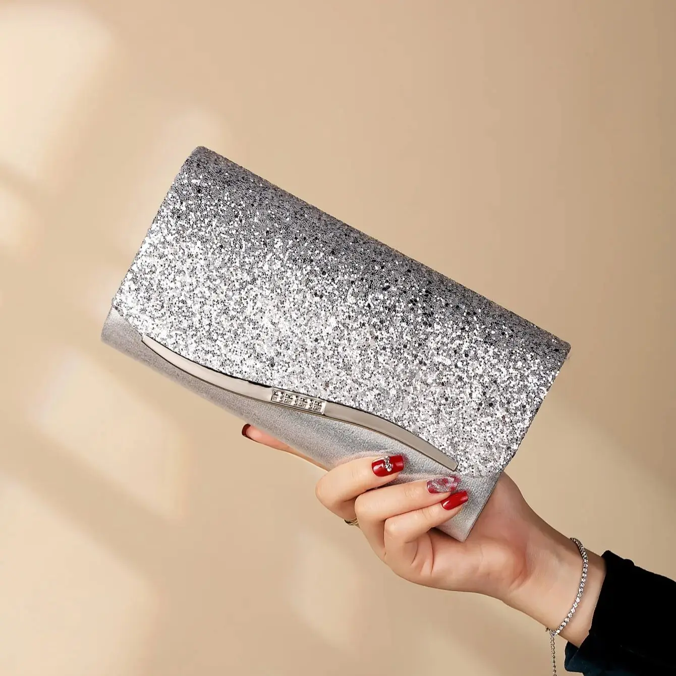 

Envelope Design Small Clutch Green Color Lady Evening Bags Glitter Metal Party Girl Gift Dress Event Handbags