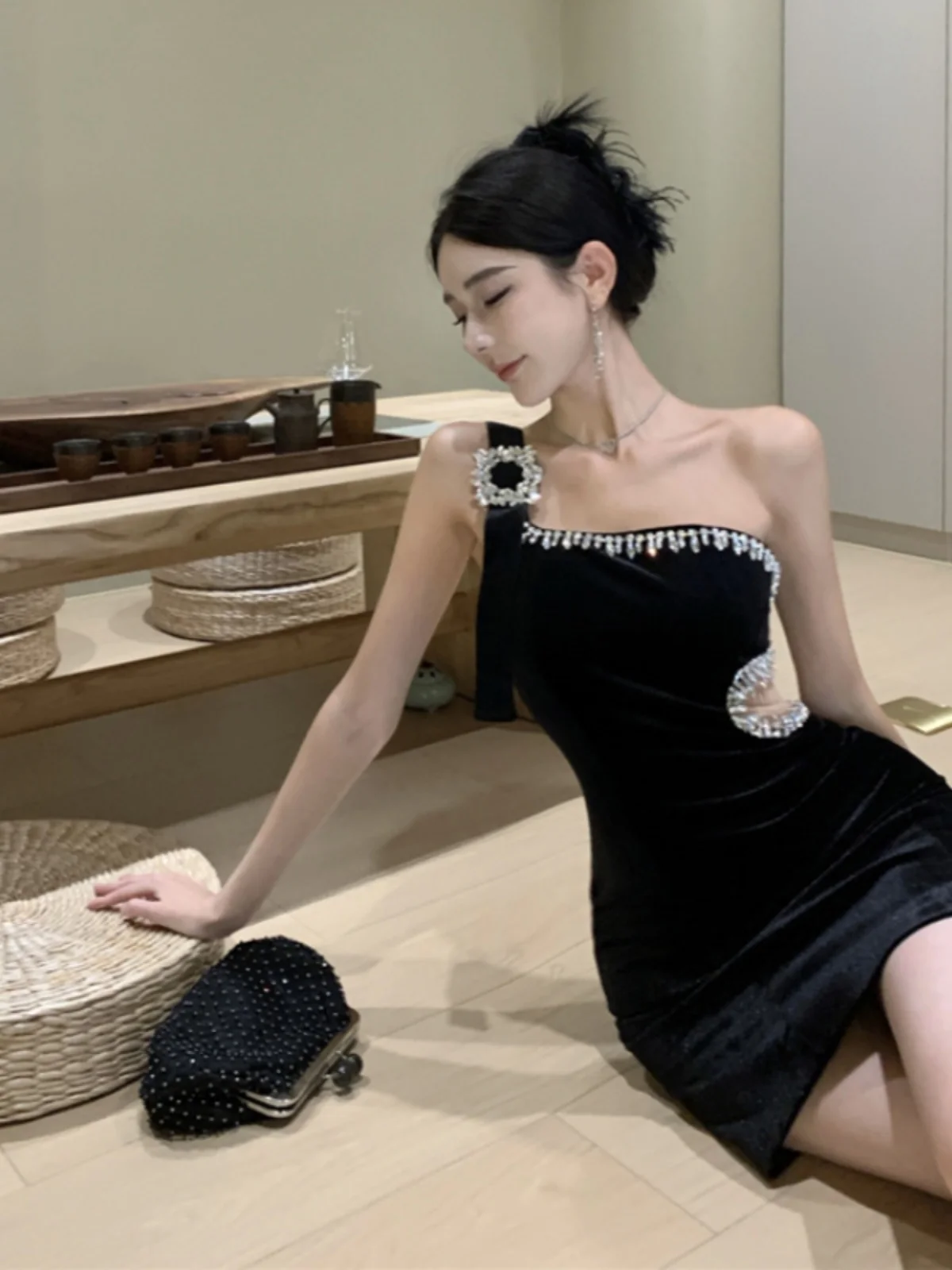 

Handmade Velvet Evening Dr Sexy Hollow out Neline Diamond Embellied ort Wrap Bodycon for Women Birthday Par