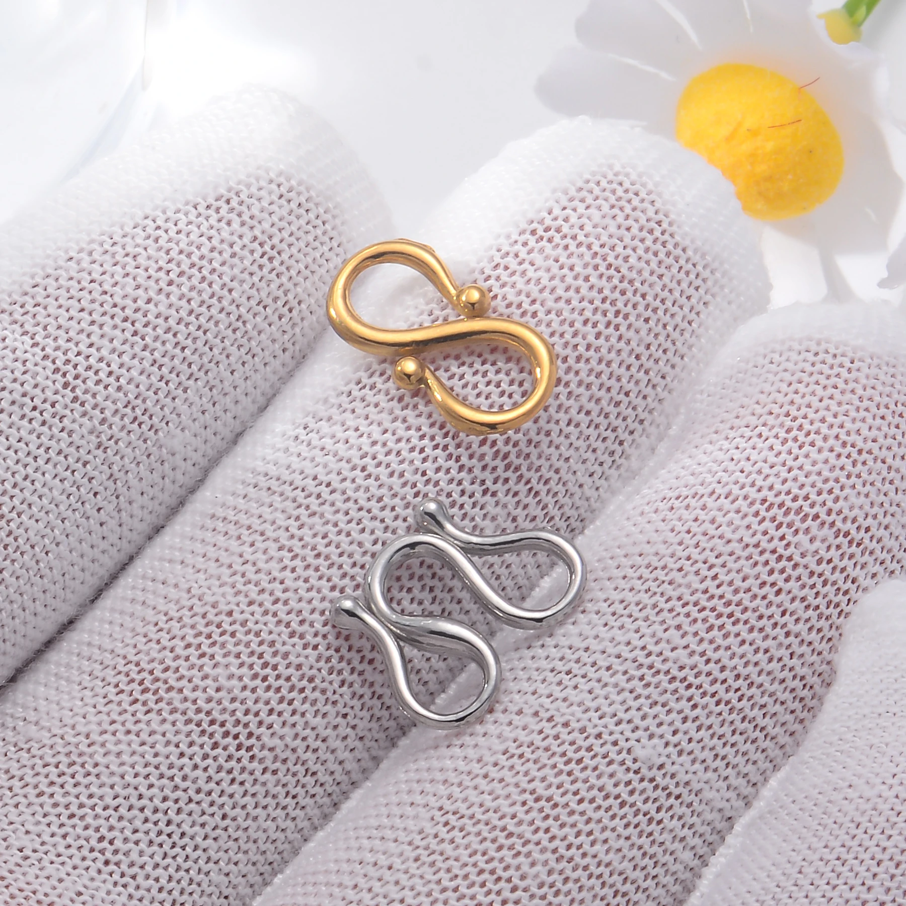 الجملة 20 قطعة الفولاذ المقاوم للصدأ S M شكل مجوهرات المشابك السنانير نهاية المشبك موصل ل قلادة سوار صنع المجوهرات العثور