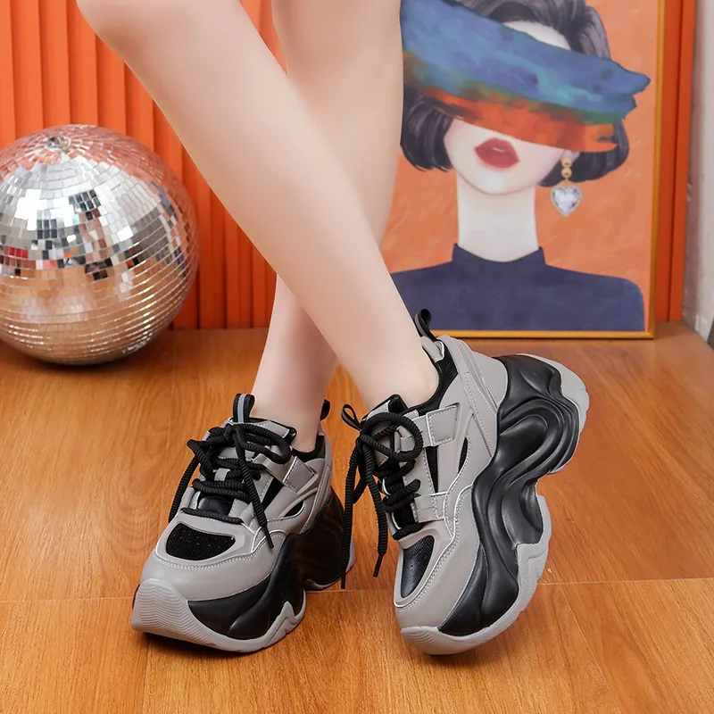 Fashion New High Platform Sneakers donna suola spessa antiscivolo sport Dad Shoes donna corea PU Leather Chunky Sneakers 2023 primavera