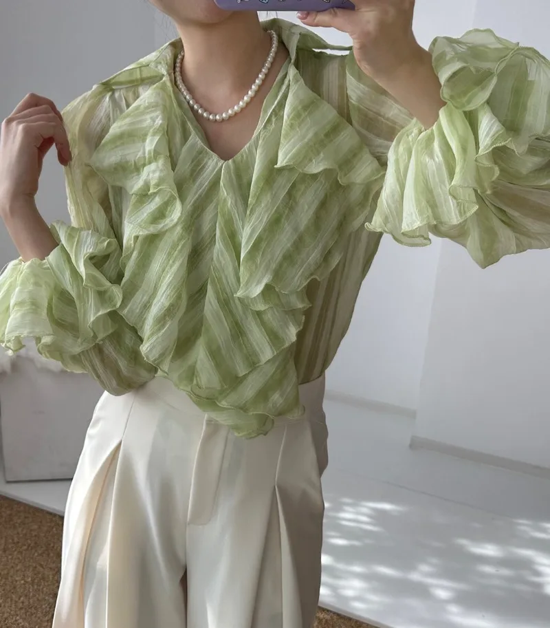 Ruffles Patchwork V-neck Flare Sleeve Blouses Shirts Elegant Sweet Summer Plaid Top Lady 2024 Spring New All-match Blusas Mujer