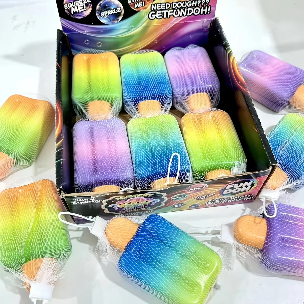 2 Random Color Popsicle-Shaped Squishy Toys, Gradient Popsicle Soft Toys, Squeeze Stress Relief Sensory Toys, Pocket-Sized Children's Gift