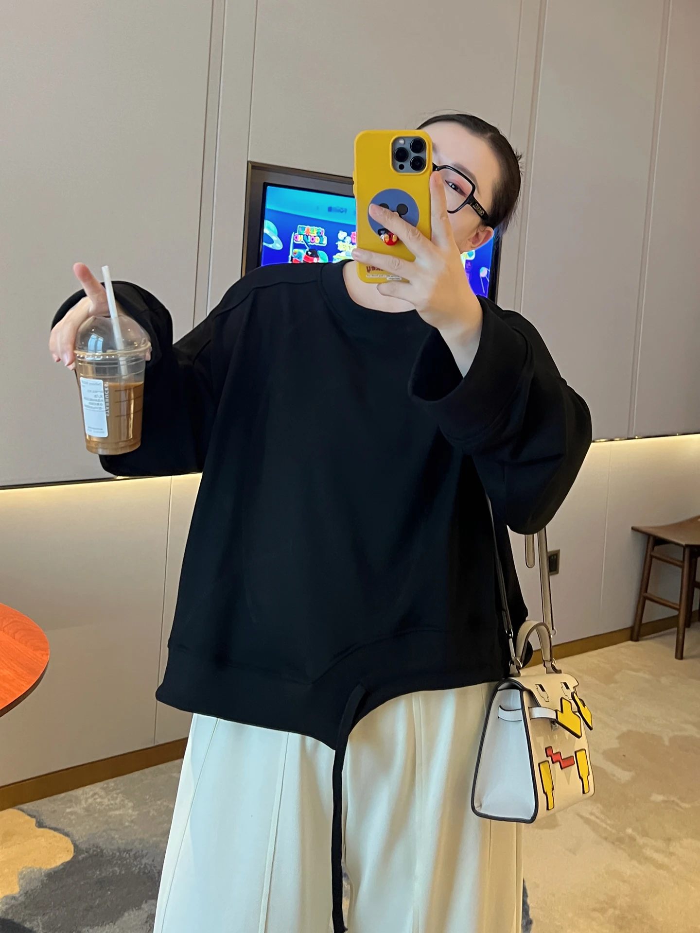 

Повседневная круглая толстовка Ne, женская, большие размеры, модный дизайн, свободный крой, асимметричный топ для похудения, смесь хлопка и полиэстера