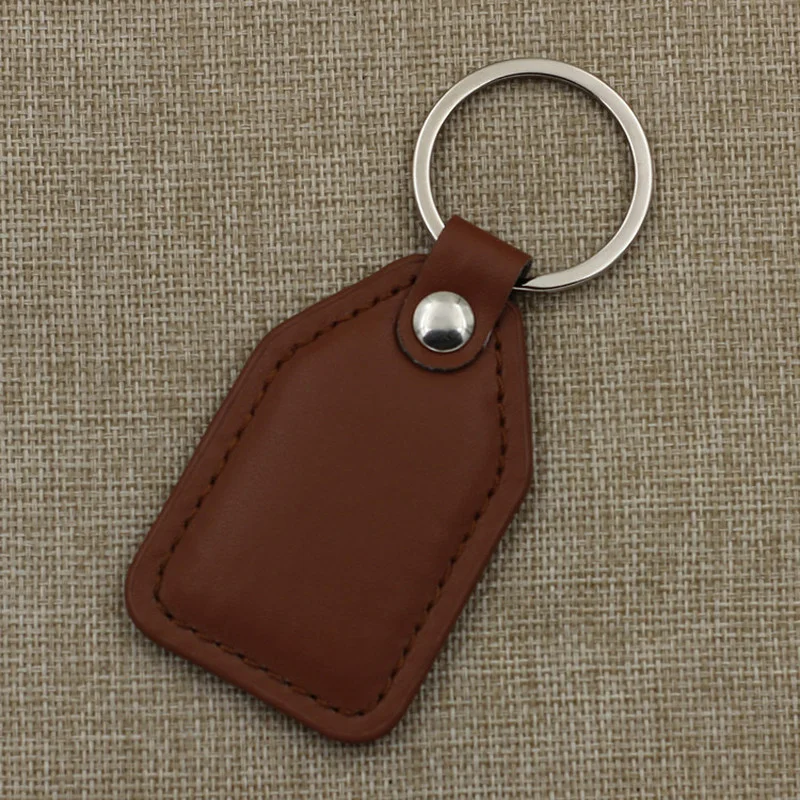 New Simple PU Leather Key Chains Solid Color Car Keychain Accessories Personalized Design Square Blank Keyring Pendant Wholesale