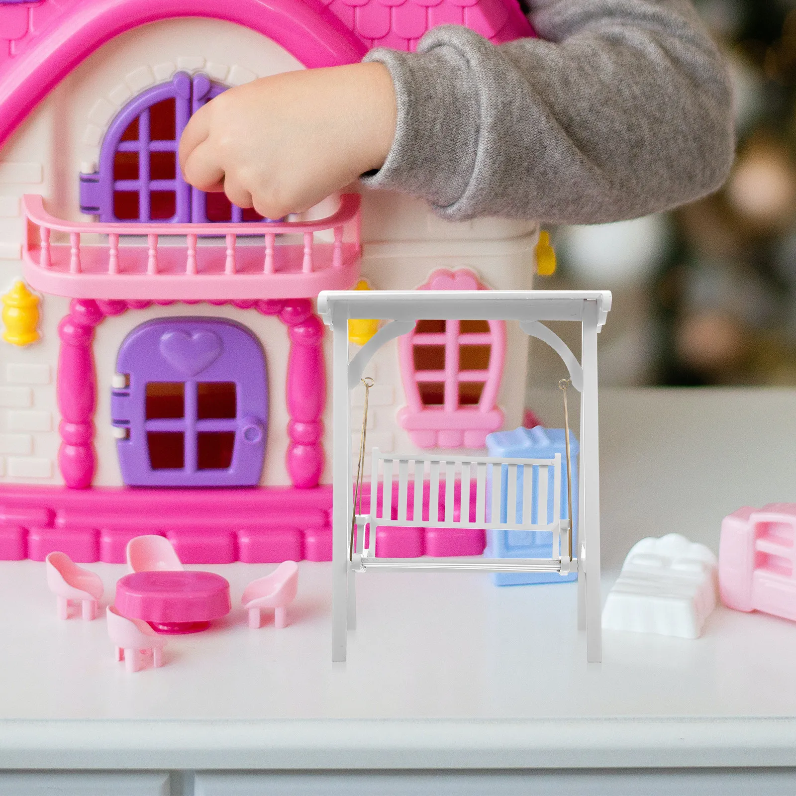 

Mini Iron Swing for Dollhouse Garden Decor Mini House Accessories Realistic Tiny Swing Ornament Kids Birthday Gift Home DIY