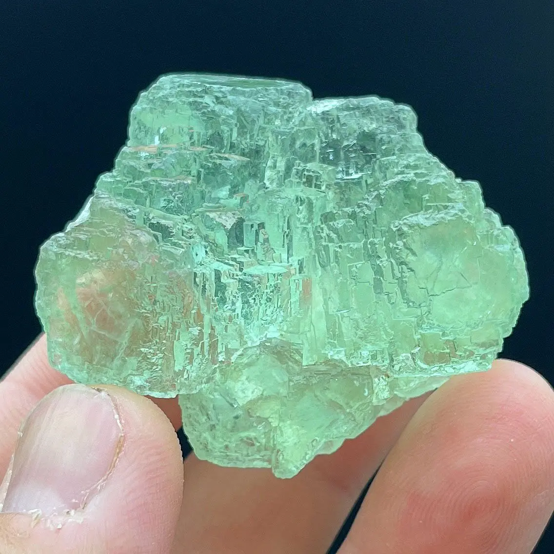 

Natural Fujian QR code stepped green fluorite vitreous crystal specimen mineral home garden decoration