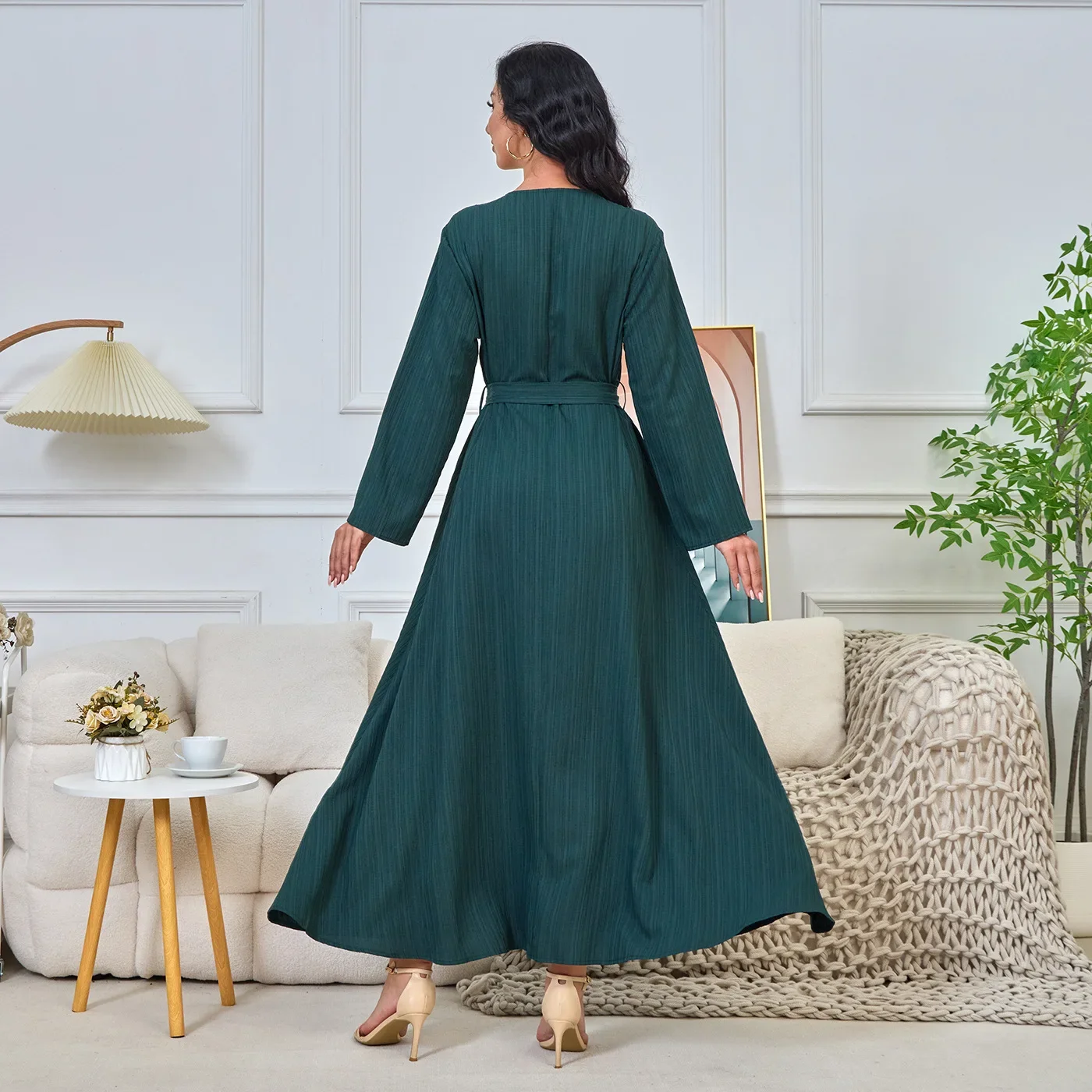 2025 Spring And Summer New Middle East Embroidered Collar Flower Dress Muslim Elegant Party Dress Dress