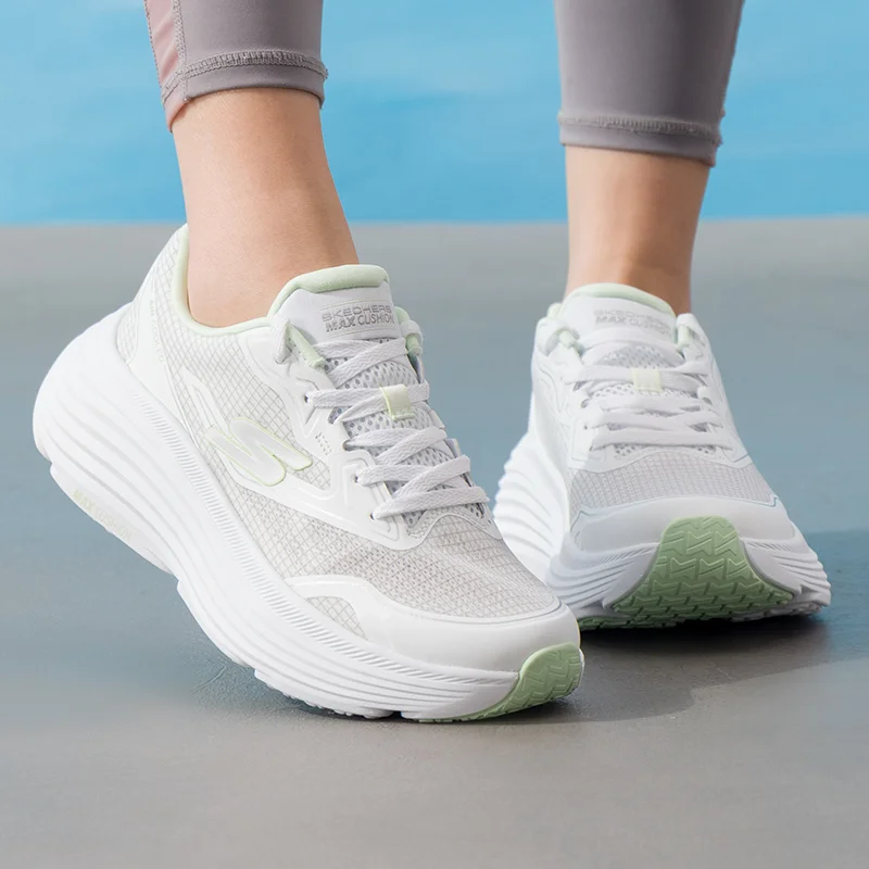 Lightweight Road Running Shoes - Skechers Women's Shoes Original Low-Top Lightweight