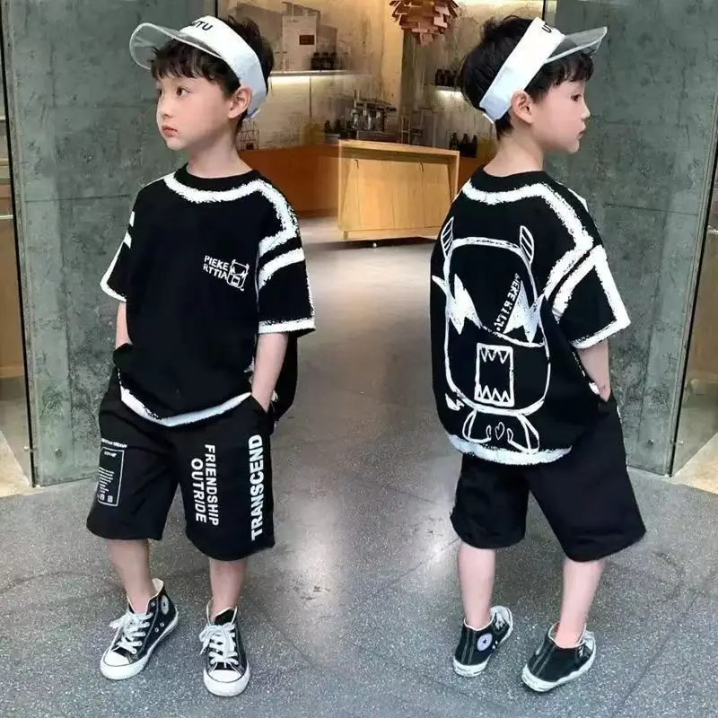 

Summer Casual Boys Cotton Contrast Alphabet Graffiti T-Shirt Top+Shorts Set School Kids Tracksuit Child 2PCS Outfit 5-12T