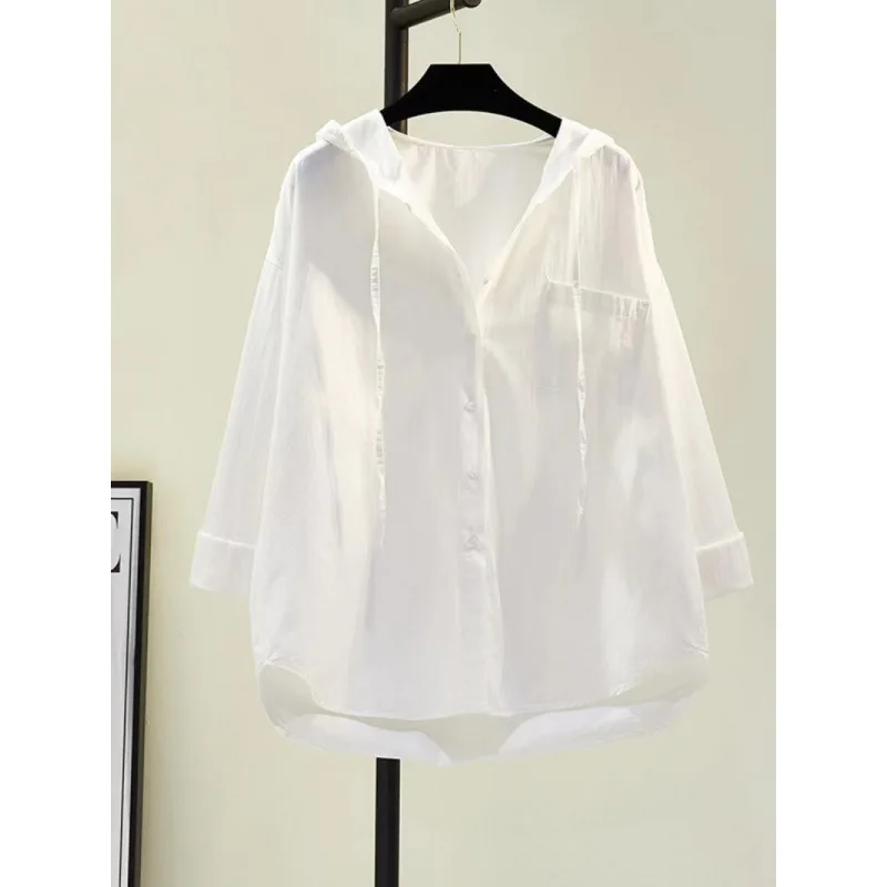 Modieus Koreaans los effen kleur eenvoudig overhemd met lange mouwen en knopen, casual lente en zomer lichtgewicht dameskleding