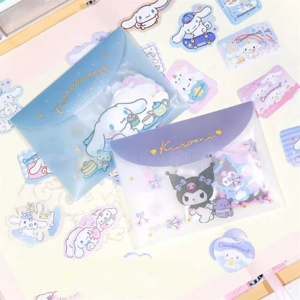 40 pegatinas de dibujos animados Kawaii Sanrio Hello Kitty My Melody Kuromi para niños y niñas, pegatinas para sobres, portátiles, teléfonos y papelería