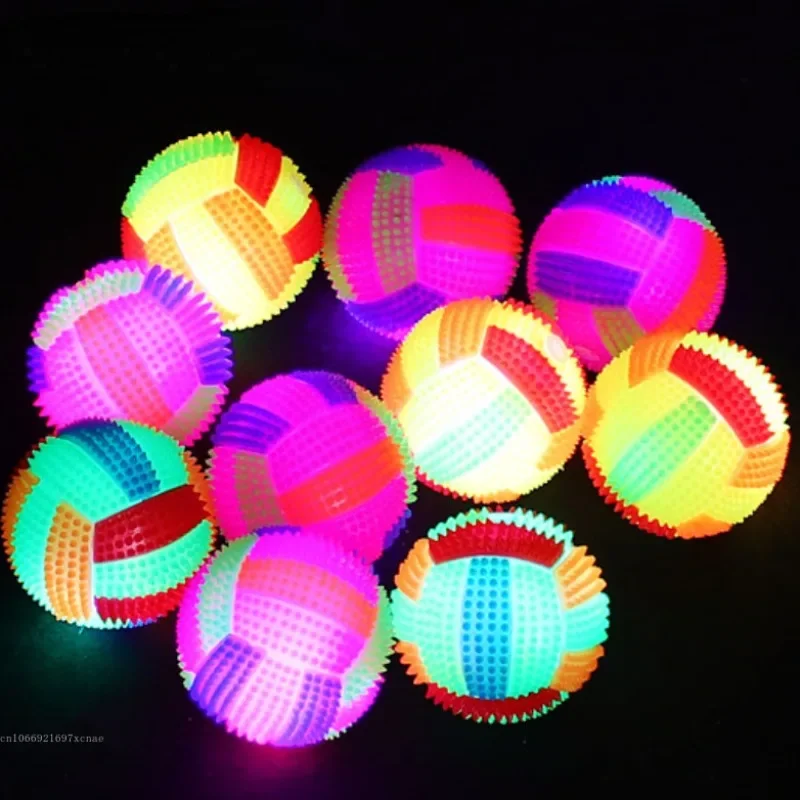 1PC Pet Luminous Noise Toy Dog Toys Colorful Luminous Elastic Ball Chewing Playing Sound Toy Ball for Punny Kitten Pet Supplies