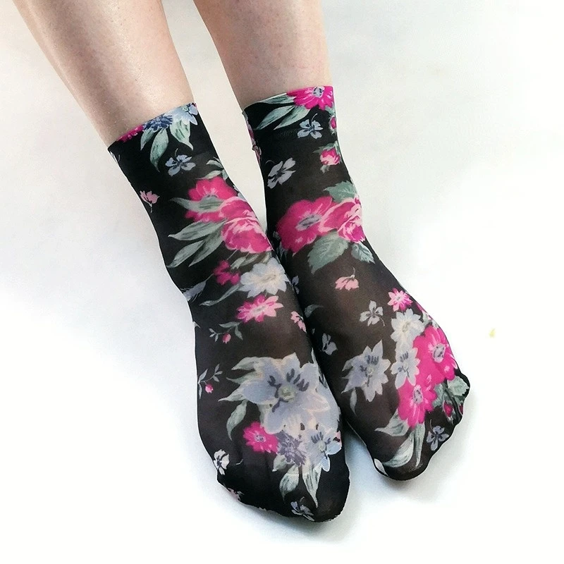 Women Printed Flowers Socks Summer Fashion Streetwear Short Silk Socks Women Colorful Funny Striped Plaid Sock Harajuku