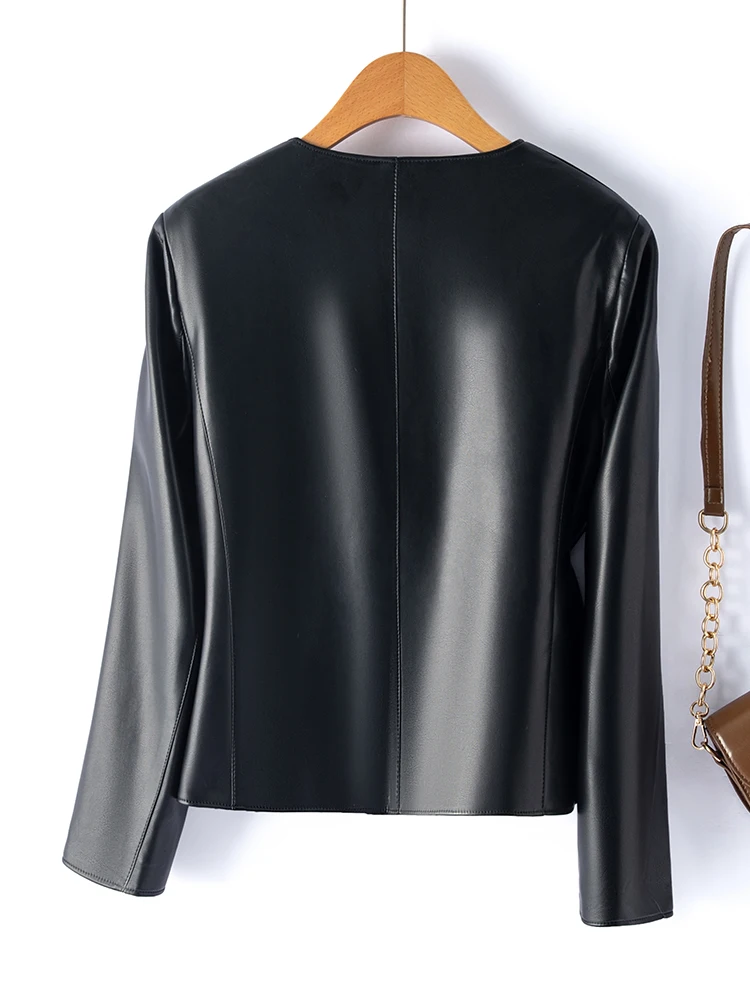 سترة نسائية قصيرة عصرية من الجلد الطبيعي برقبة دائرية وزر واحد من جلد الغنم للدراجات النارية معطف أنيق للتخسيس