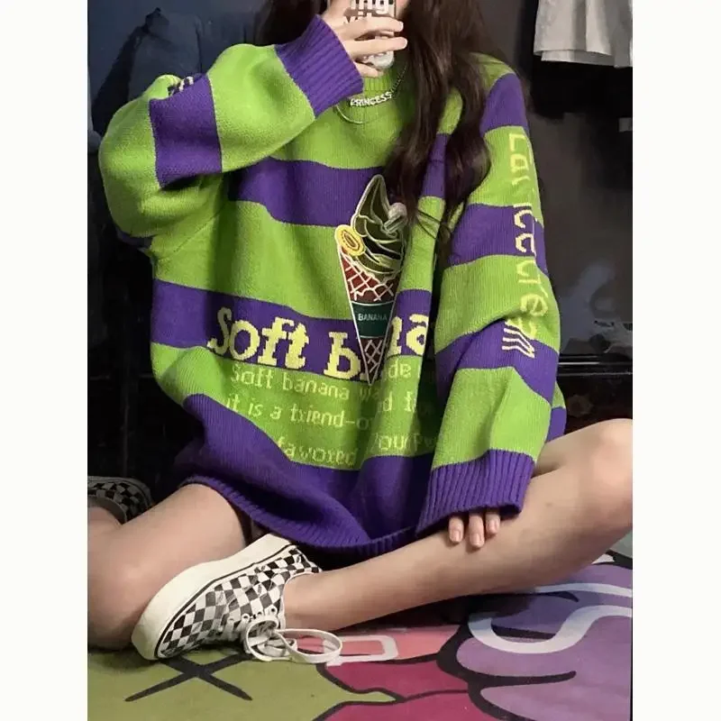 Autumn green striped contrasting sweater for women loose and sweet Korean style lazy style pullover design niche sweater gothic