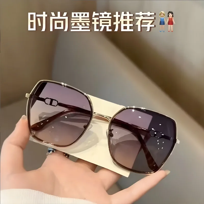 

Shatar New High-Quality Sunglasses For Women Show Thin Anti-ultraviolet SuitableDriving Glasses Fashion Big Framework