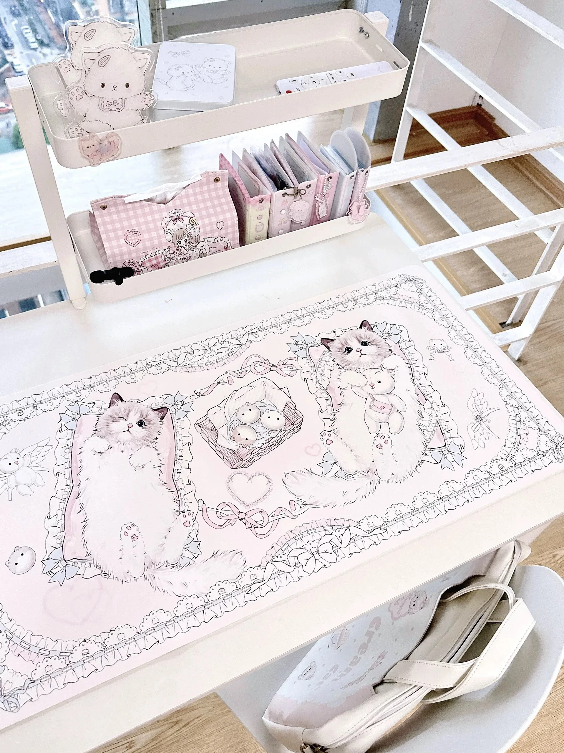 MG's original design cat-themed tablecloth plush toy series - cute and youthful, water-resistant leather table mat for your mous